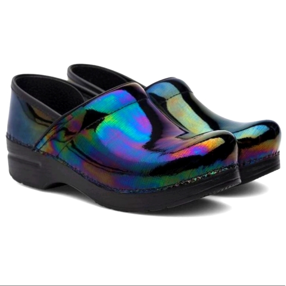 Nursing clogs/Dansko